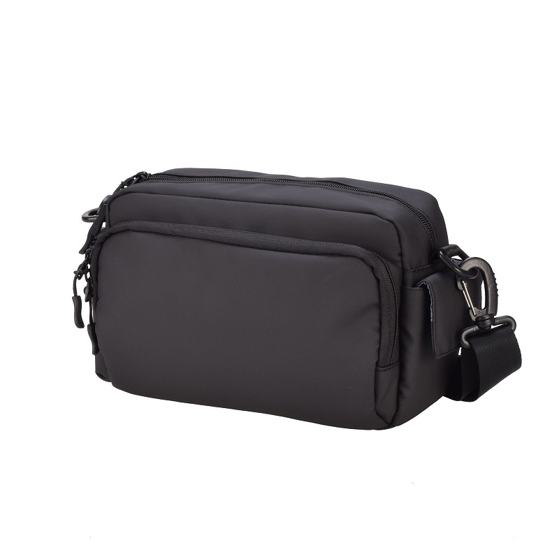 Brandol / PRADA プラダ ショルダーバッグ レザー カメラバッグ ロゴ 